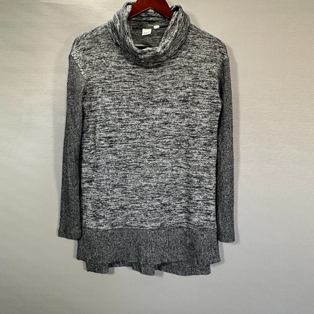 GAP Sweater Womens XS Gray Stretch Knit Turtleneck Pullover Hi Low Split Hem